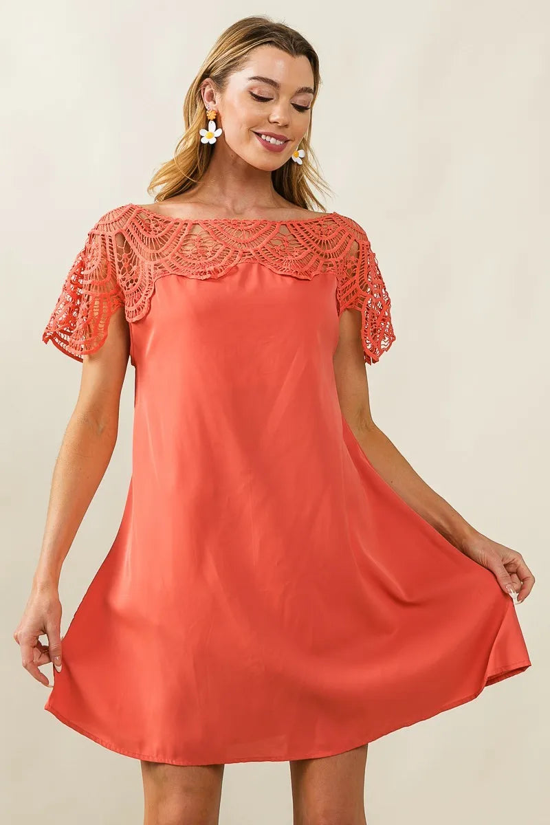 BiBi Crochet Lace Yoke Detailed Wrinkled Dress