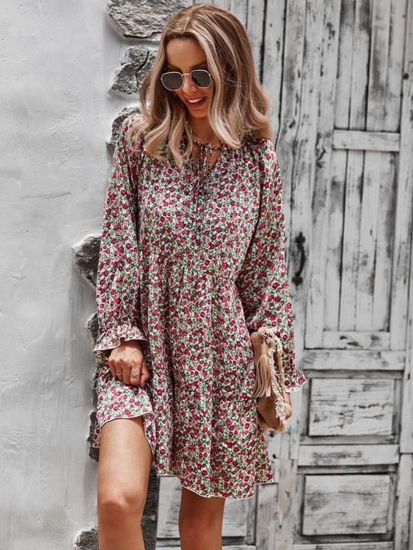 Miss Sparkling Long Sleeve Floral Printed Dress