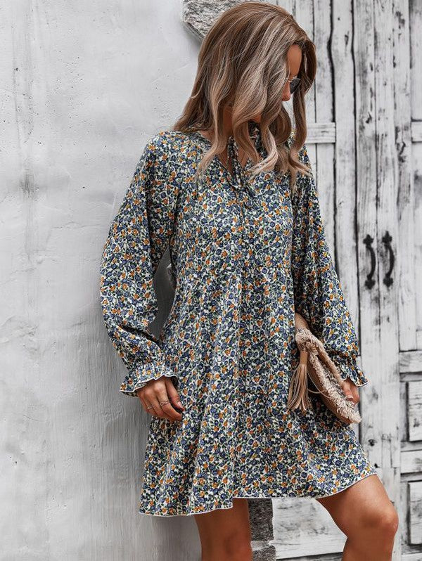 Miss Sparkling Long Sleeve Floral Printed Dress