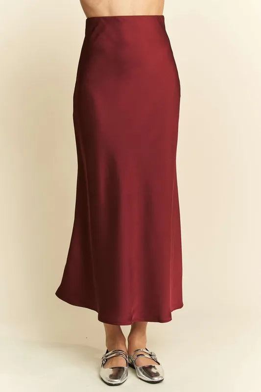 Davi & Dani High Waist Midi Skirt in Burgundy