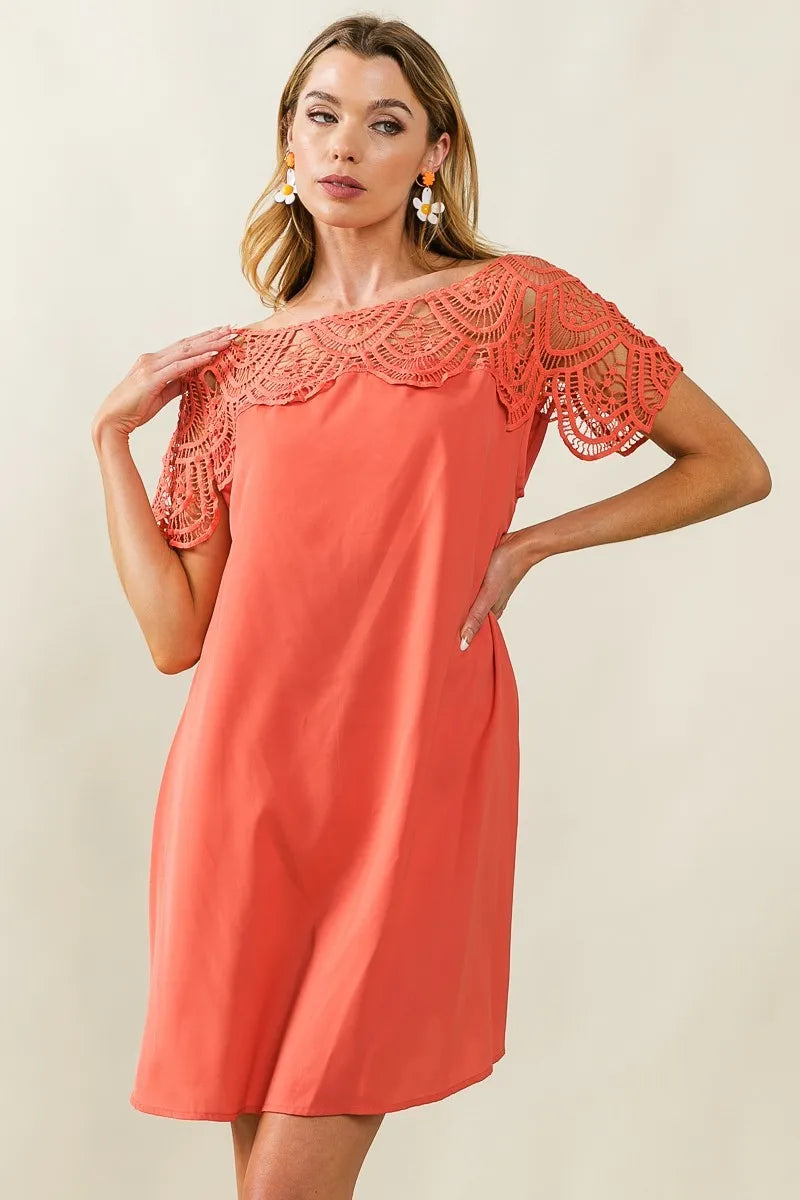 BiBi Crochet Lace Yoke Detailed Wrinkled Dress