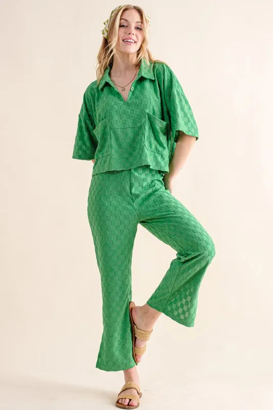 And The Why Brushed Texture Checker Board Pattern Casual Top in Green