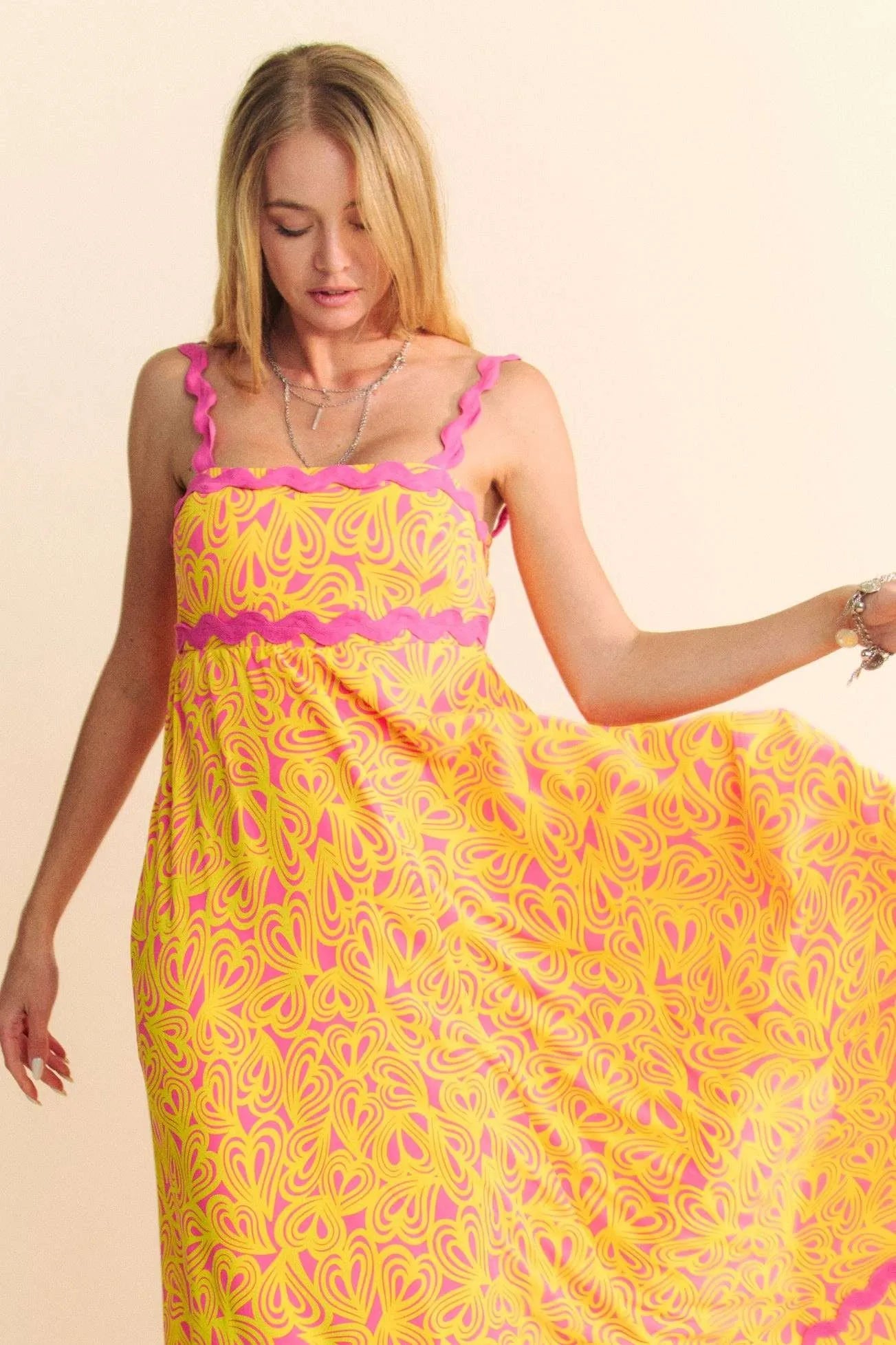 Davi & Dani Geo 2 Tone Printed Wavi Trim Tiered Maxi Dress