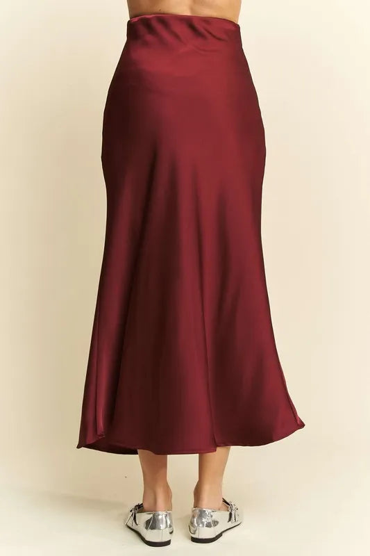 Davi & Dani High Waist Midi Skirt in Burgundy