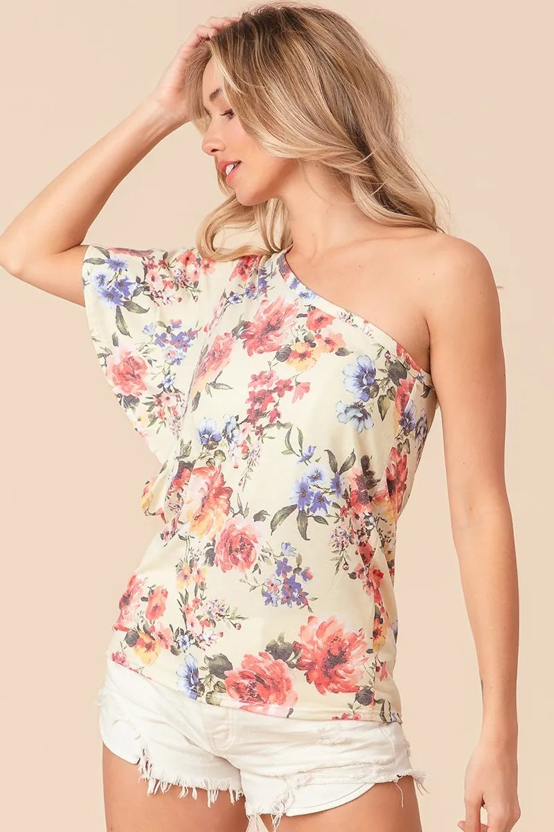 BiBi Floral Printed Jersey Knit Ruffle Sleeve Top in Banana