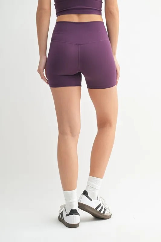 MONO B Venice Cloud Light Contour Biker Shorts in Merlot