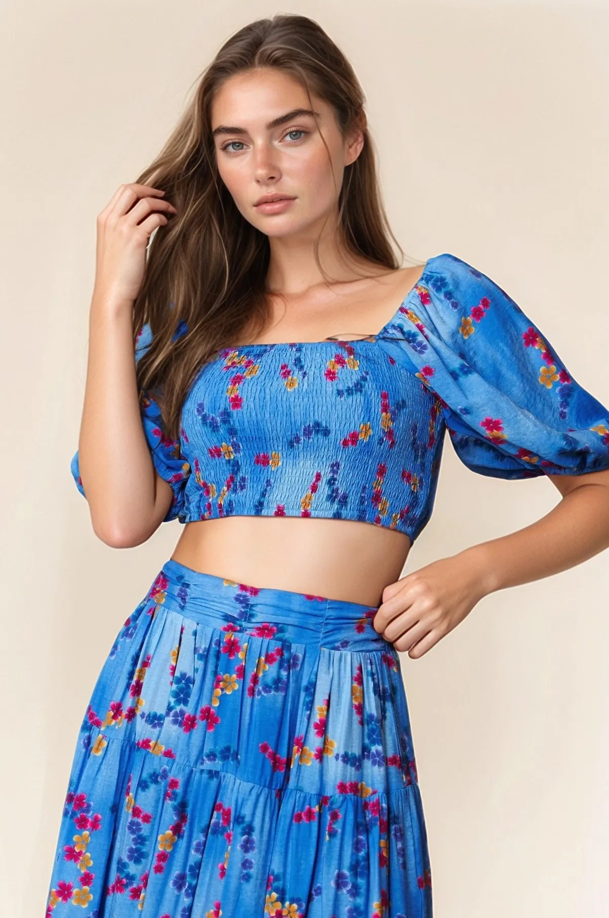 Davi & Dani Smocing Bodice Puff Short Sleeve Printed Crop Top