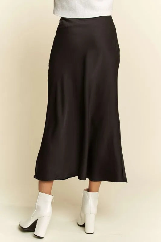 Davi & Dani High Waist Midi Skirt in Black