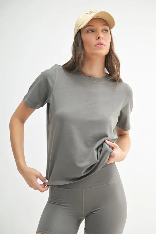 MONO B Round Neck Short Sleeve T-Shirt in Pewter