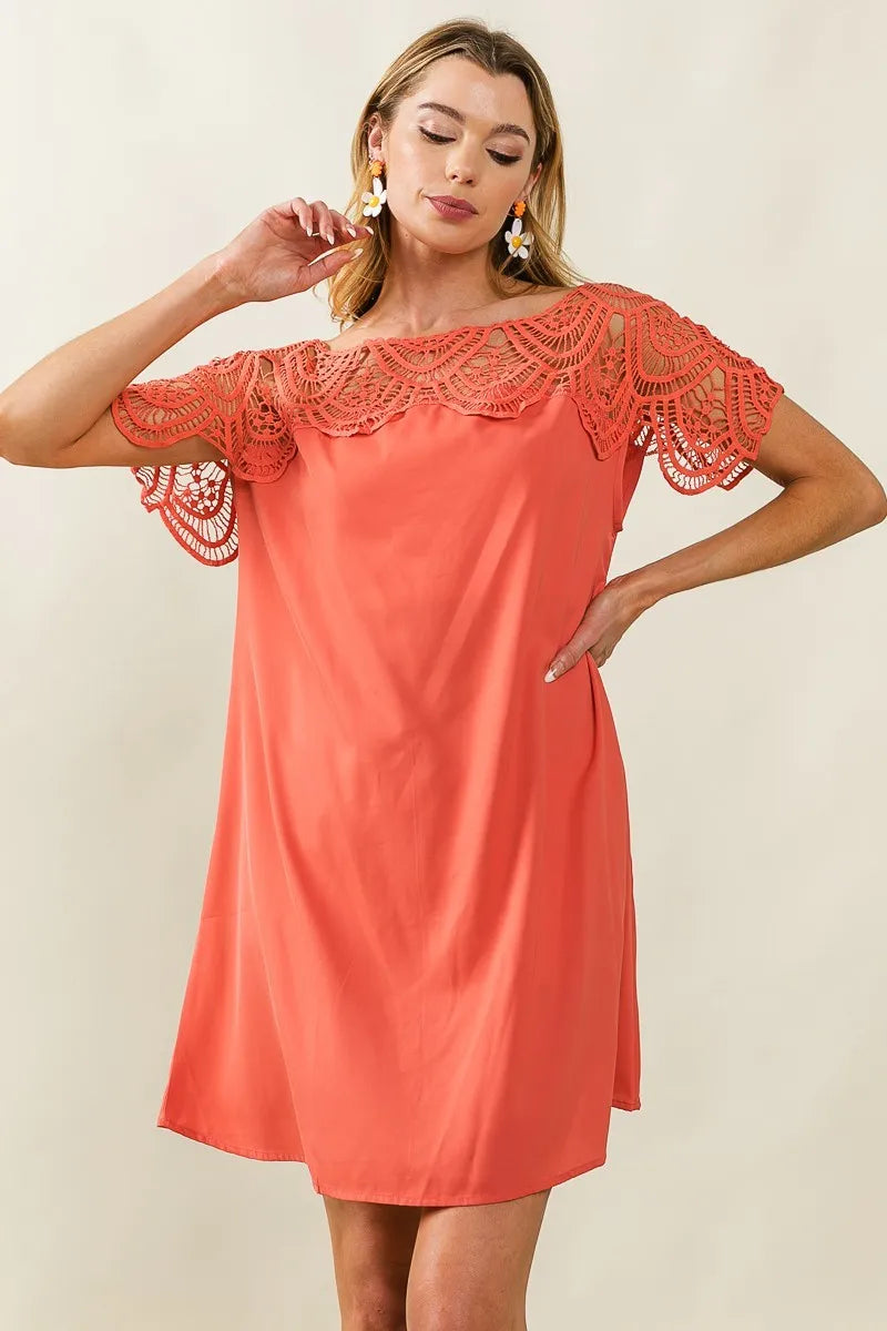 BiBi Crochet Lace Yoke Detailed Wrinkled Dress