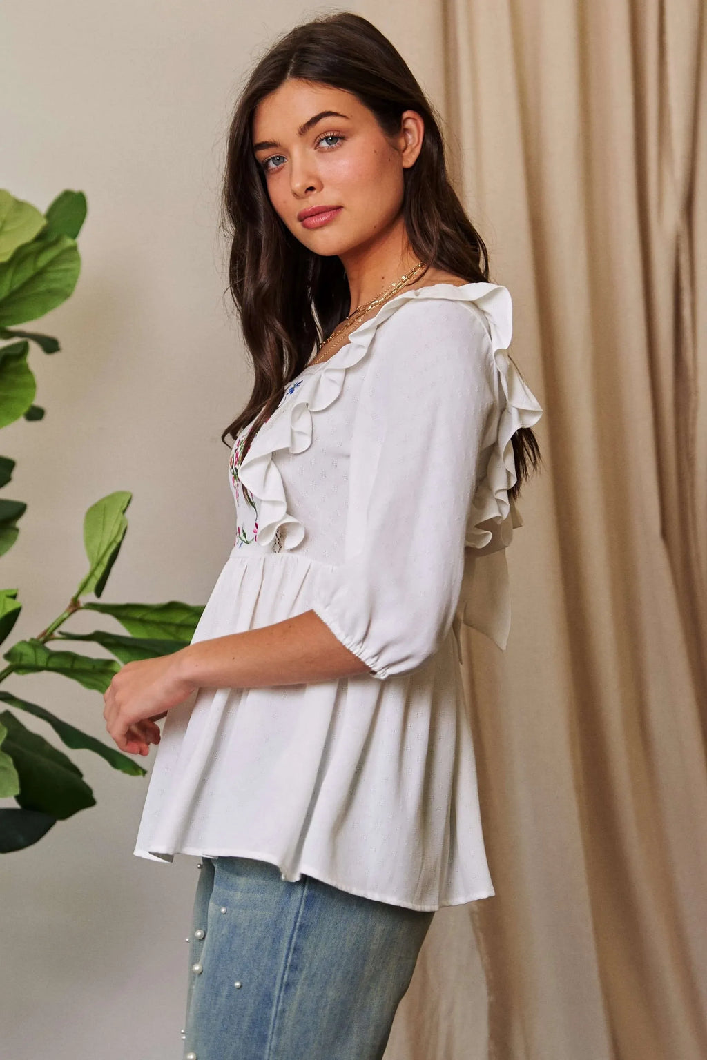 Davi & Dani Texture Tie Back Floral Embroidery Frill Blouse