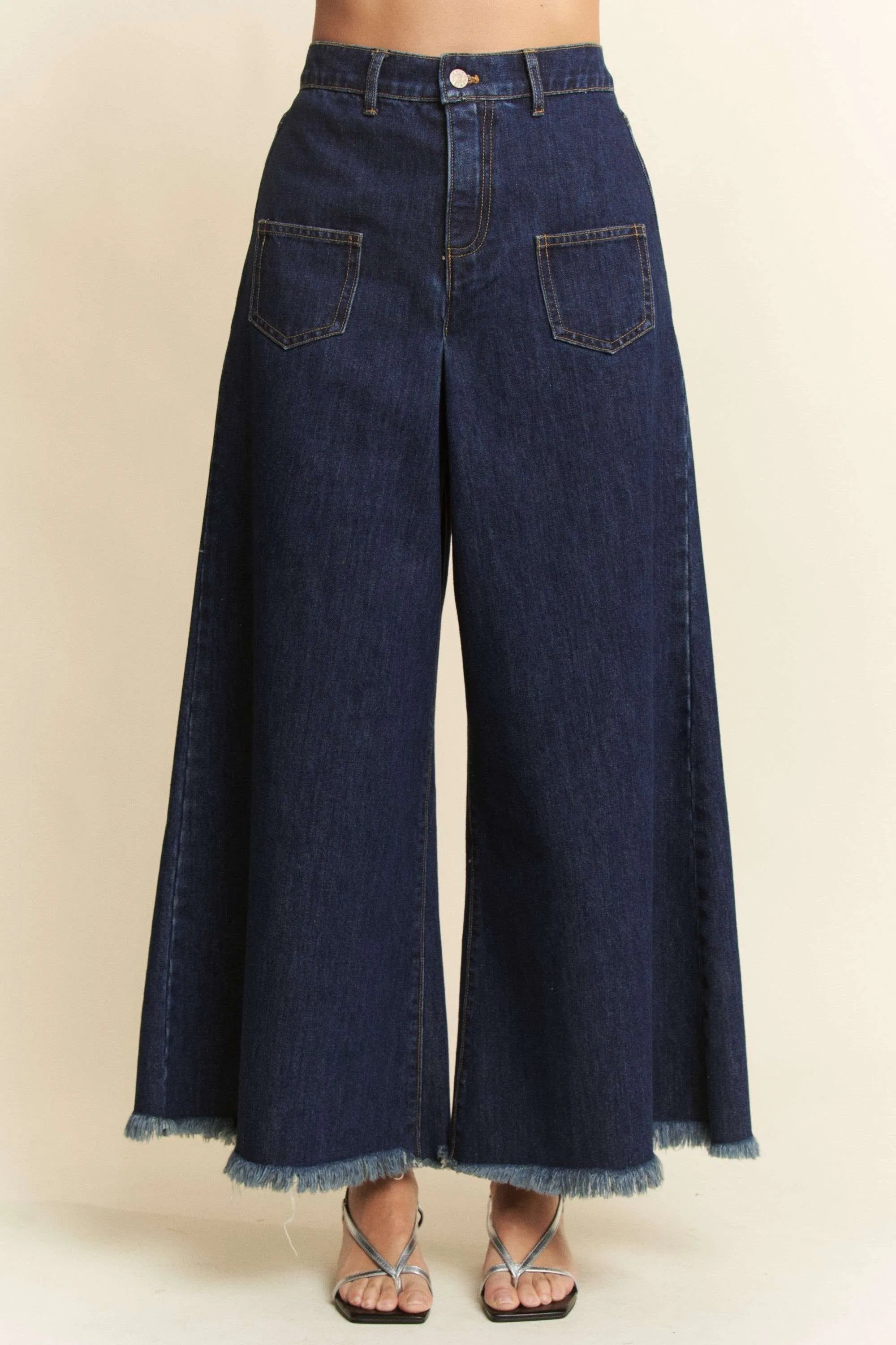 Davi & Dani Patch Pocket Wide Leg Culotte Jeans