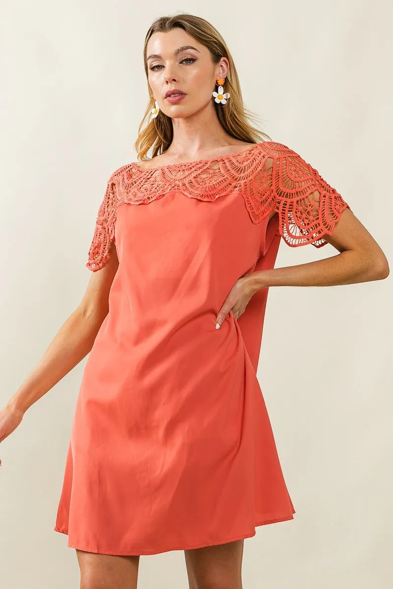 BiBi Crochet Lace Yoke Detailed Wrinkled Dress